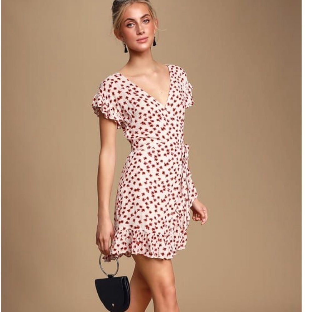 Billabong Wrap And Roll White Floral Dress